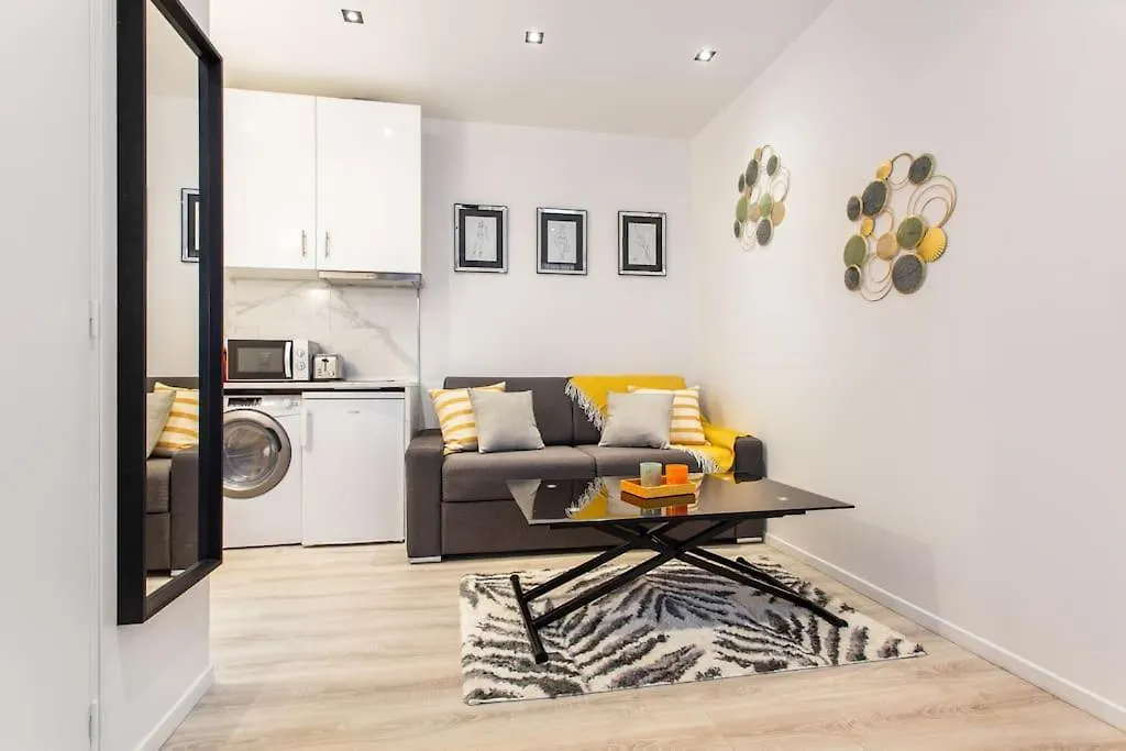 Bouquet Longchamp/Iena Trocadero : Cosy Apartment Paris France